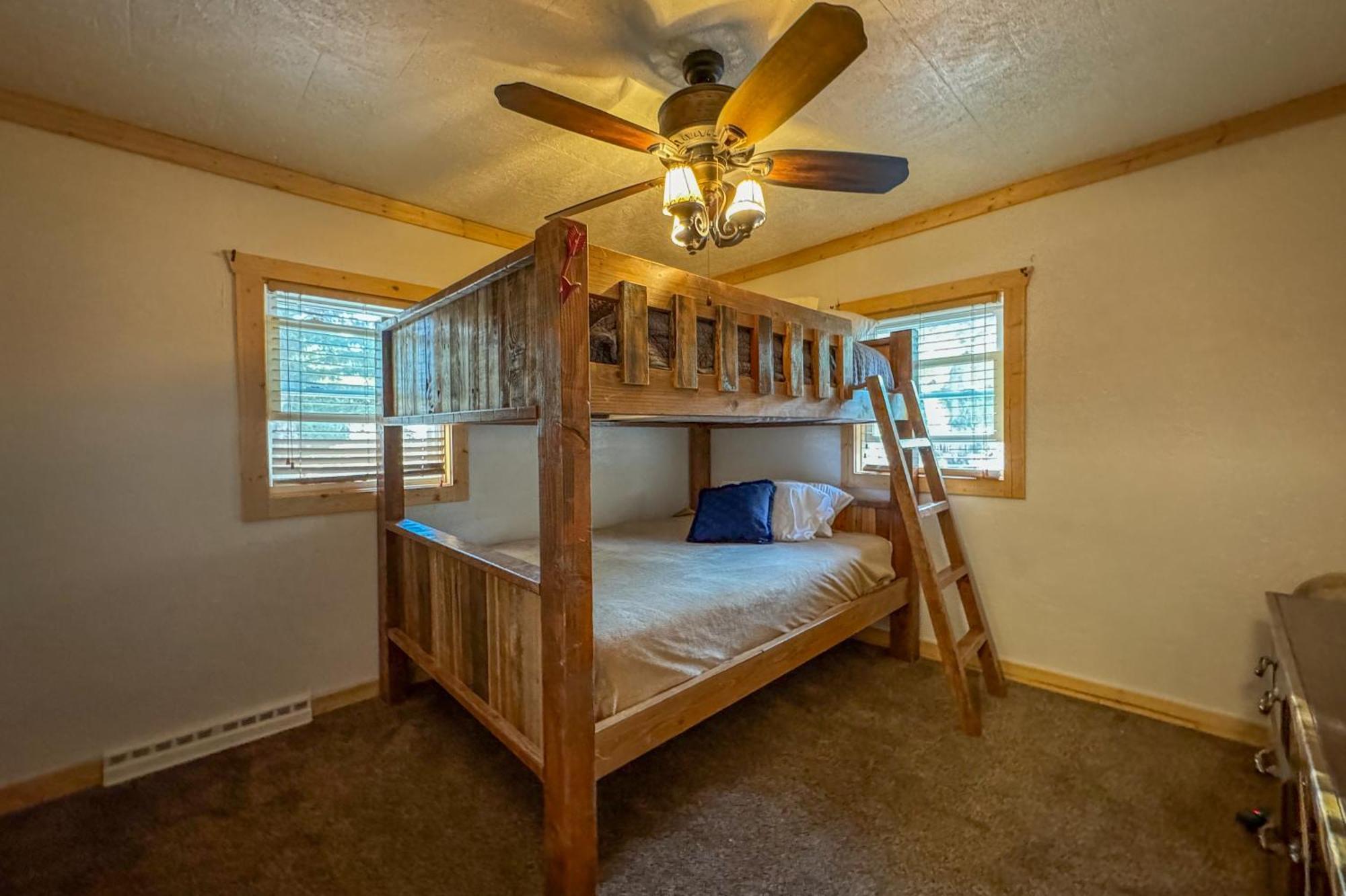 Chinook Winds Lodge Dubois Extérieur photo